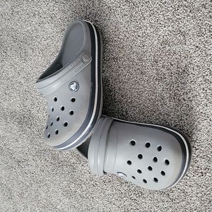 Kid's crocs